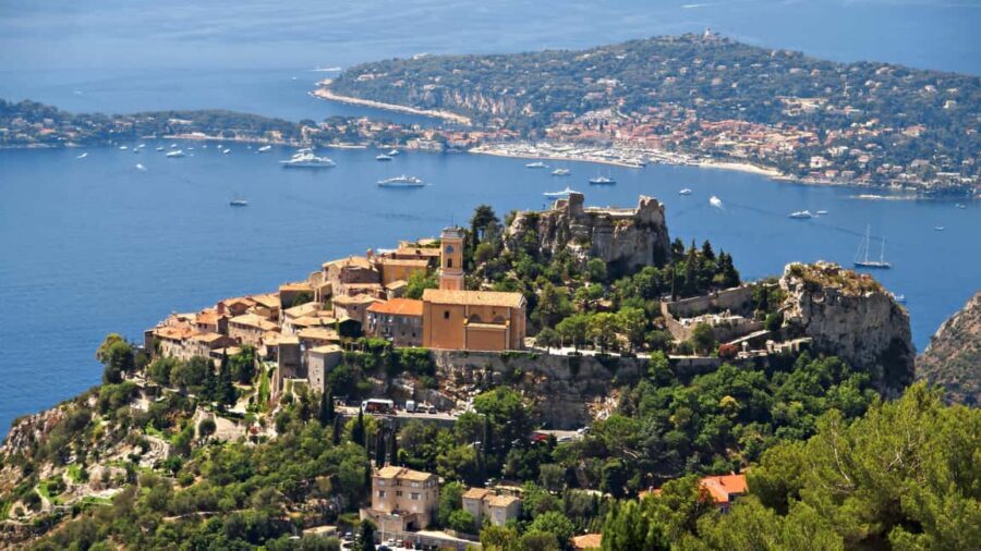 20-minute panoramic flight from Nice - Price and Value: $1,273 Per Group (Up to 5) for a Big, Unique Experience