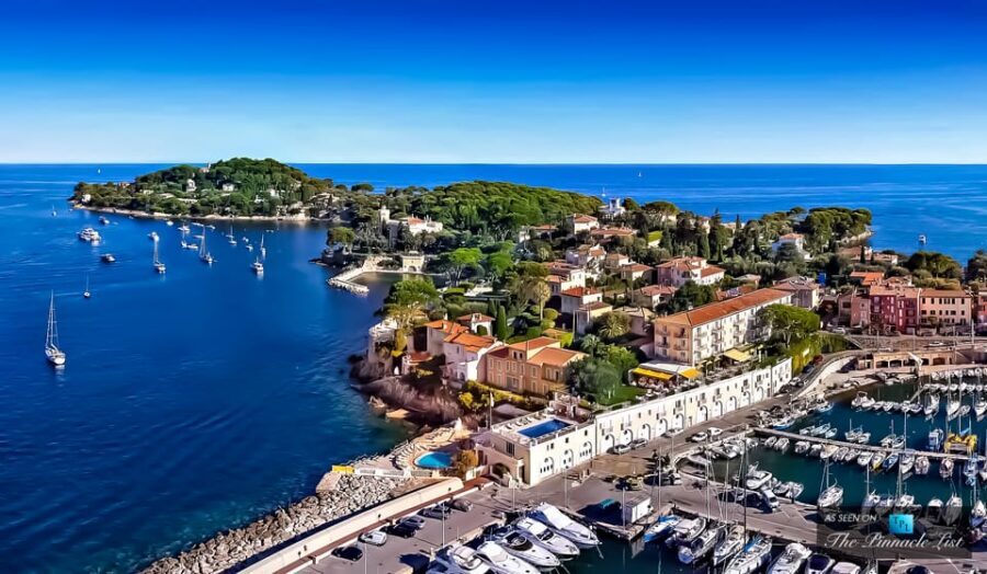 French Riviera: Private Driver Guide Tailor-Made Tour - Monaco Old Town, Cathedral, and the F1 course up close
