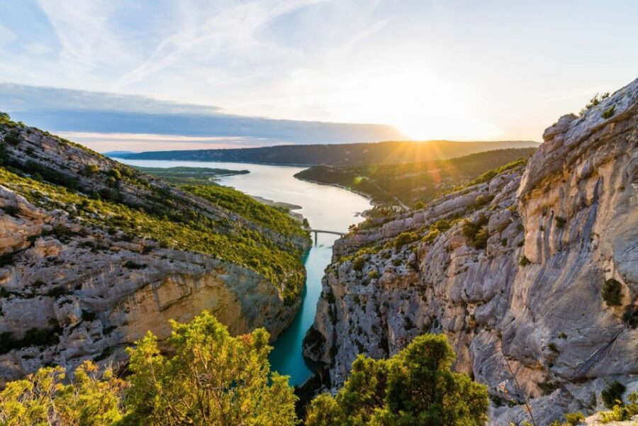 From Nice: Gorges du Verdon Guided Tour - Moustier-Sainte-Marie: ceramics, medieval lanes, and a lunch window
