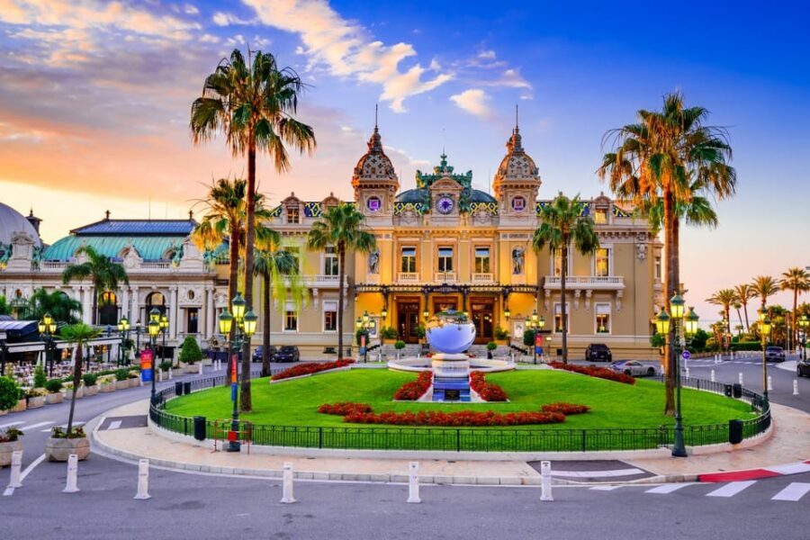 Monaco: Self-Guided Walking Tour of Monte Carlo & Audioguide - The audioguide reality check: download, GPS autoplay, and headphones