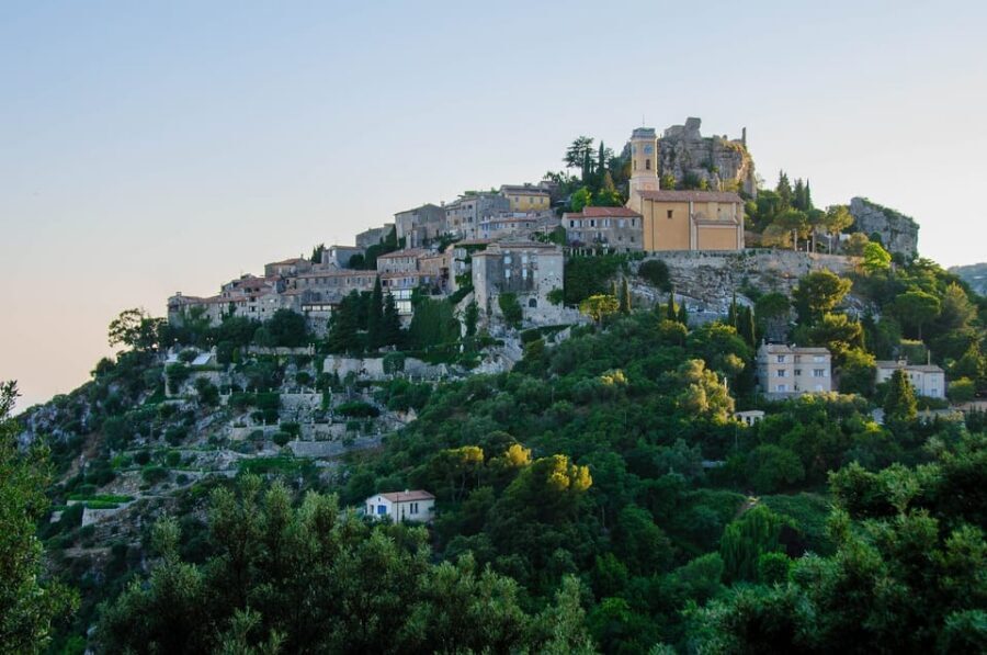 Nice/Cannes: Private Monaco, Monte Carlo, and Eze Day Tour - Rock of Monaco: what to focus on in 2.5 hours