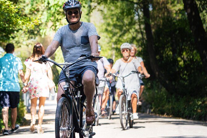 Nice Electric Bike Rental - Locks, traffic rules, and real-world riding safety