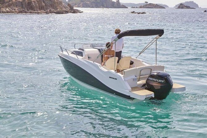 Private Boat Tour on the Côte d'Azur ( Nice - Monaco or Nice - Cannes ) - Seasickness and weather: the day can change fast