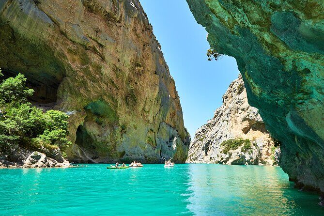 Verdon Canyon and its Lake Full Day Tour - Moustiers-Sainte-Marie: faience fame and amphitheater-styled streets